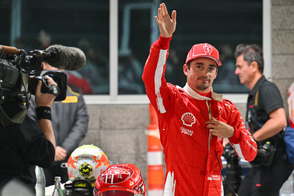 Versus / Charles Leclerc logra la 'pole position' del GP de Las Vegas de F1