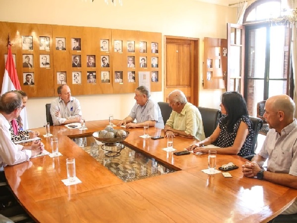 MEF y la UGP, dialogaron sobre desarrollo sostenible - La Tribuna