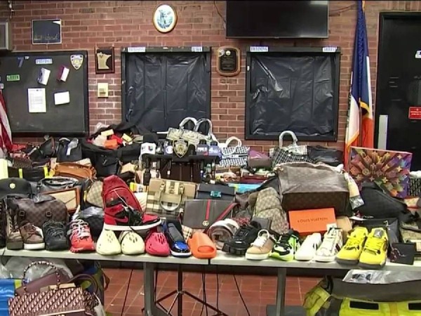 Incautación récord de artículos de lujo falsificados en Nueva York | 1000 Noticias
