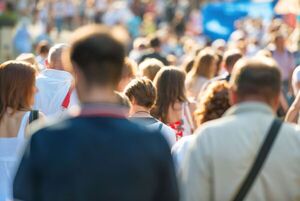 “Mano invisible”: La teoría que sostiene que la búsqueda del interés propio puede ser beneficioso para el conjunto de la sociedad - MarketData