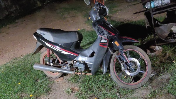 Recuperan moto robada del estacionamiento del IPS y capturan al presunto autor