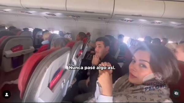 Apareció el video del momento de terror que vivieron Larissa y "Lata" en el avión