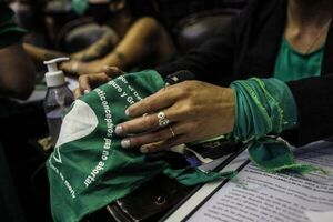 Activista provida califica de lamentable la legalización del aborto en Argentina