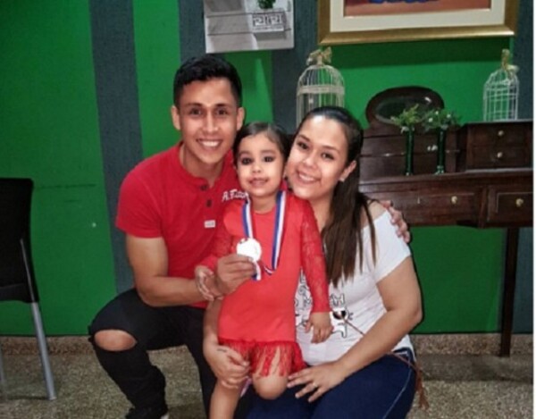 De tal palo, tal astilla: La hija de Coco Bordón ganó concurso de Danza
