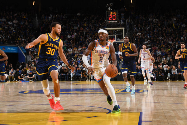Versus / Los 'Warriors' arrastran su sexta derrota consecutiva, a pesar del regreso de Curry