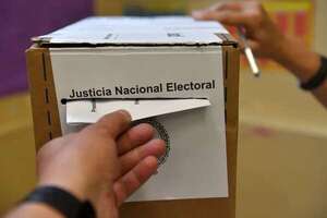 Abren los centros de votación para la segunda vuelta de las presidenciales en Argentina - Mundo - ABC Color