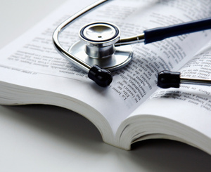 El 76% de los títulos médicos en el MEC son de extranjeros - Oasis FM 94.3