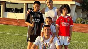 "Tacuara" celebra en familia su vuelta a la Albirroja