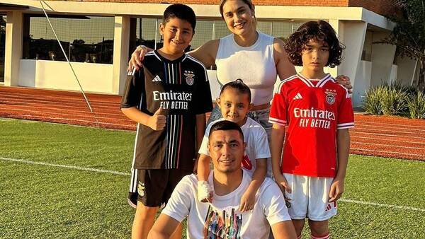 "Tacuara" celebra en familia su vuelta a la Albirroja