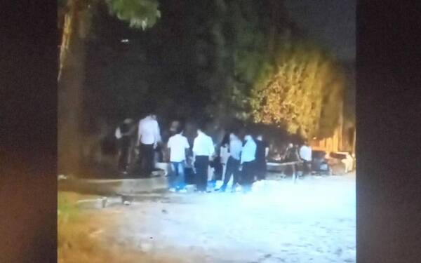 Vecinos ikuerái de farras de alumnos de Derecho UNA en plena calle