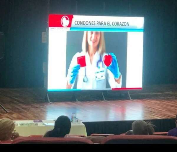 Educación sexual: estudiantes desmienten que “12 Ciencias” se validó en mesa de trabajo - Nacionales - ABC Color