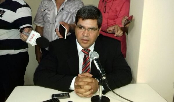 Julio Silvera juró otra vez como Gobernador del Guairá