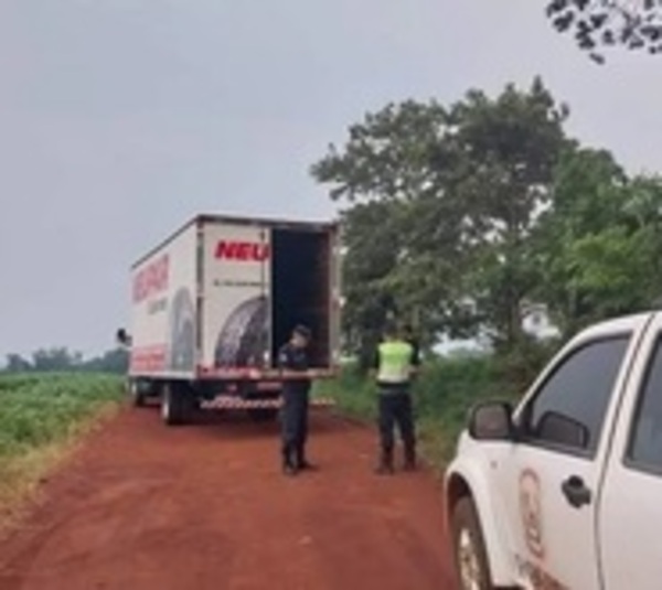 Itapúa: Piratas del asfalto asaltaron a camión transportador - Paraguay.com