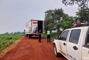 Diario HOY | En asalto tipo comando, roban más de 200 neumáticos en Itapúa