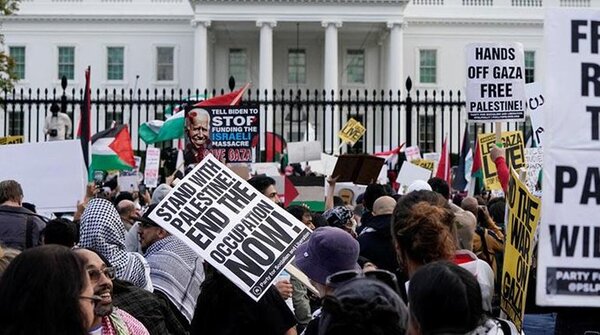 La Casa Blanca dice estar "trabajando duro" para lograr un acuerdo entre Israel y Hamás