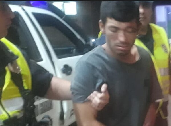 Para familiares, joven fugado de comisaría, fue ejecutado por policías
