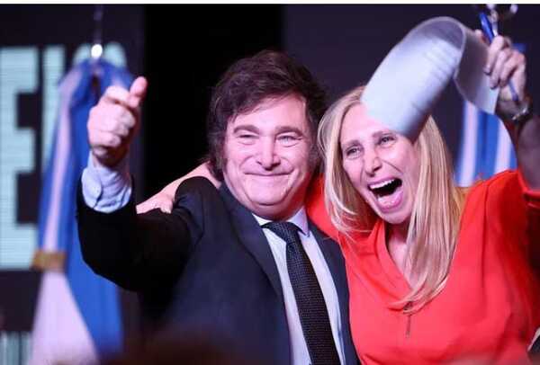 Javier Milei le pidió responsabilidad al Gobierno en la transición y sentenció: “No hay lugar para gradualismos”