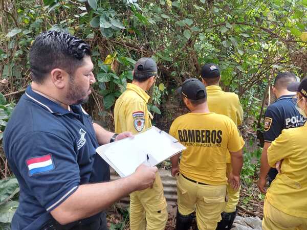 Confirman que el cuerpo hallado en arroyo pertenece a prófugo de la Comisaría 13° - Oasis FM 94.3