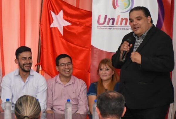ANR realiza convocatoria para 100 medias becas para Medicina en Alto Paraná