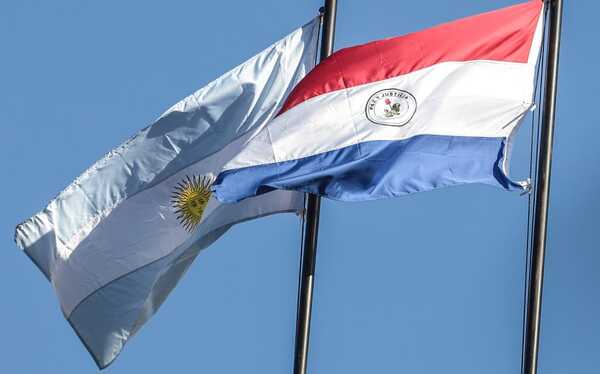 Peña congratulates Milei and ratifies his willingness to strengthen ties with Argentina - .::Agencia IP::.