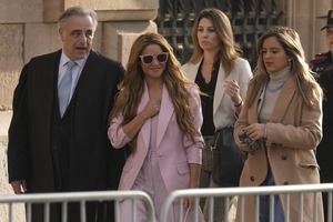 Shakira acepta que defraudó a Hacienda y pagará millonaria multa para no ir a prisión - trece