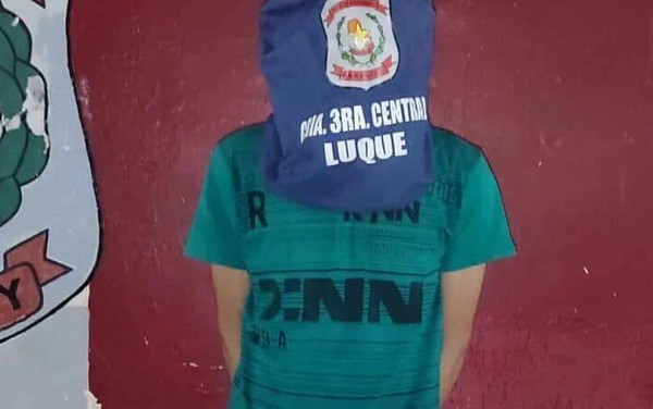 Dormía de lo más tranquilo con el cadáver de su pareja cerquita de él - Noticiero Paraguay