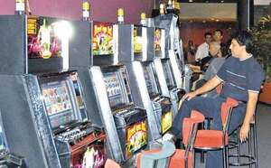 Buscan modificar ley de explotación de juegos de azar - Política - ABC Color