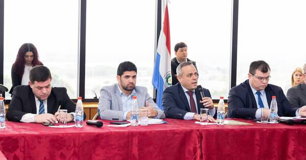 La Nación / CIRD no presentó documentos por uso de fondos estatales, denunció contralor