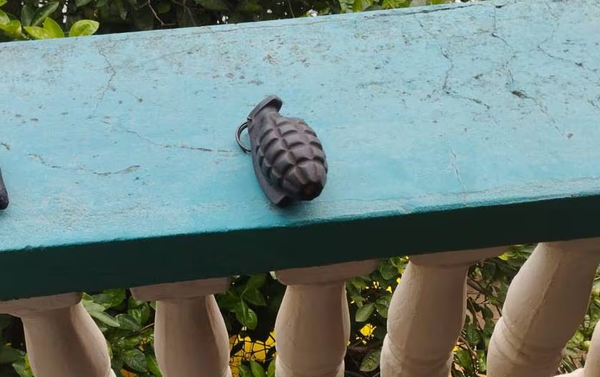 Alumno llevó la réplica de una granada y puso en alerta a todo un colegio - Noticiero Paraguay
