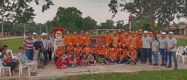 Alumnos de la Escuela Taller realizan trabajos de mejoras y hermoseamiento de espacios públicos | RADIO NACIONAL