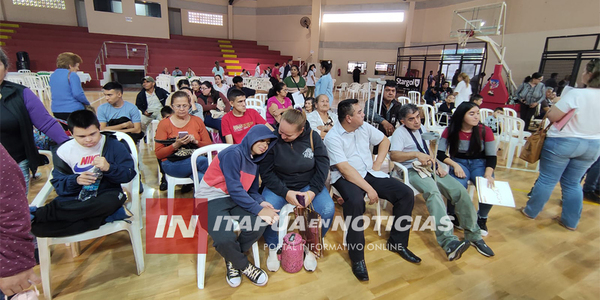 SENADIS BRINDÓ ATENCIONES A PERSONAS DISCAPACITADAS EN LA CIUDAD DE CAMBYRETÁ - Itapúa Noticias