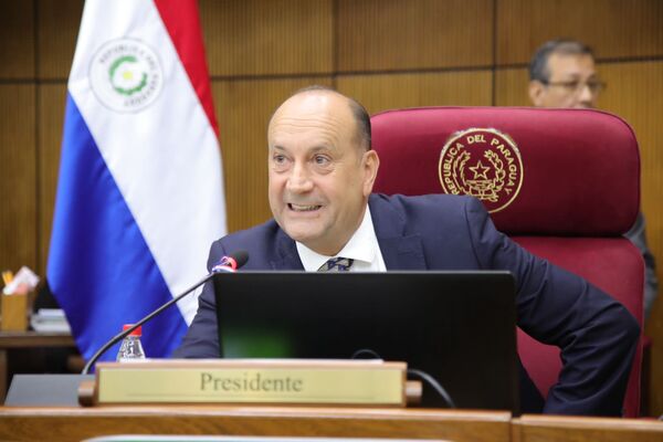 Óscar Salomón no quiere hacer denuncias a la ligera a Sandra Qiñónez