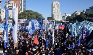 ARGENTINA: Comienzan las amenazas al gobierno de Javier Milei - Informatepy.com