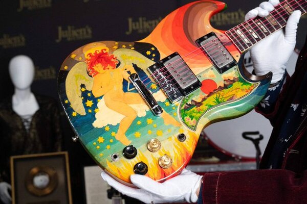 Icónica guitarra de Eric Clapton es una de las más caras jamás subastadas en la historia