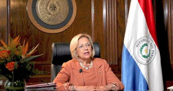 La Nación / Peña oficializó la designación de Pucheta para el Consejo de la Magistratura