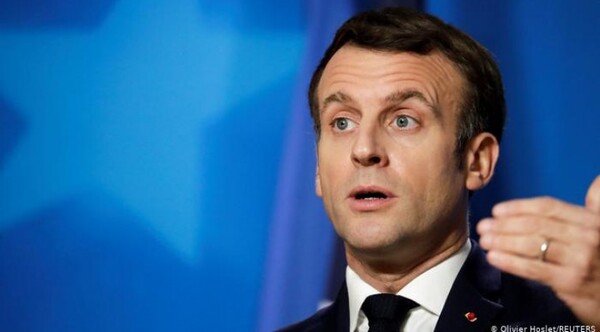 Macron da positivo por coronavirus