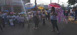 Inició el desfile de educación inicial por los 124 años de Pedro Juan Caballero - Radio Imperio 106.7 FM