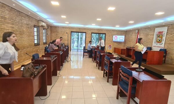 Concejales de Prieto no hacen quórum para evitar leer acta de sesión “mau”