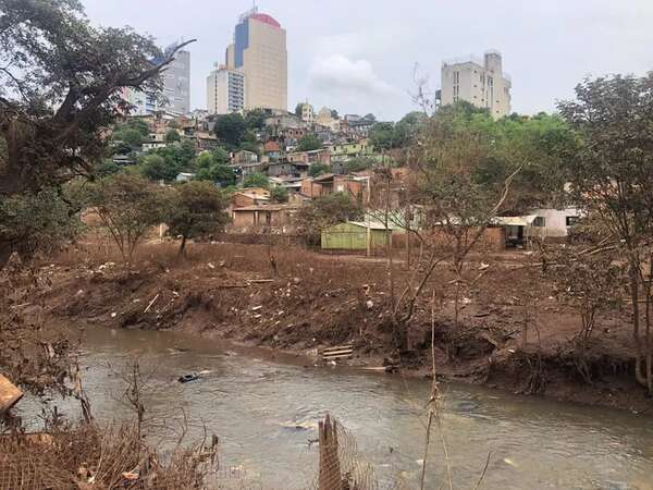 Damnificados esperan energía eléctrica para retornar a sus casas - ABC en el Este - ABC Color
