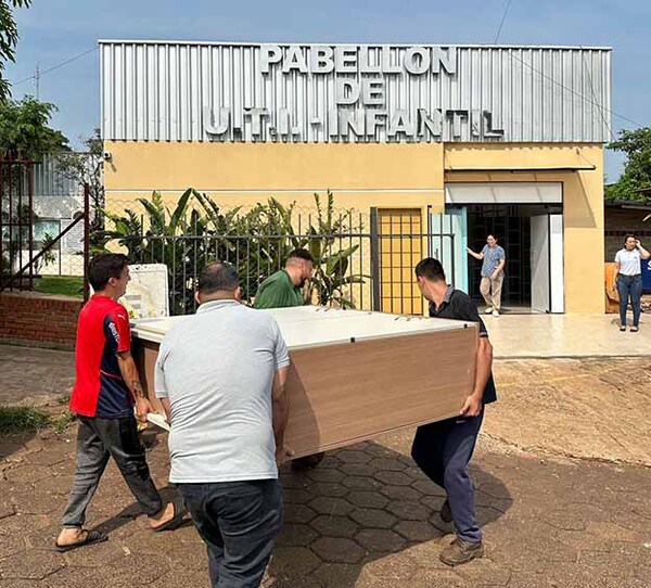 Fundación Tesãi dona mobiliarios y equipamientos al Hospital Regional de Ciudad del Este | DIARIO PRIMERA PLANA
