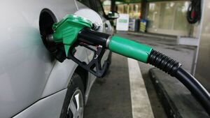 Emblemas privados anuncian reducciones para competir con Petropar