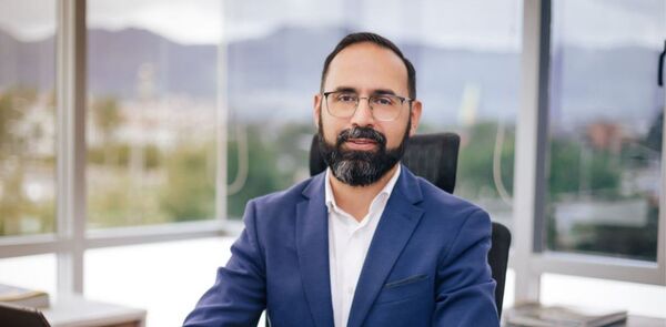 Andr茅s Camacho, ministro colombiano de Minas califica como "gana gana" la posible alianza Ecopetrol-Pdvsa - Revista PLUS