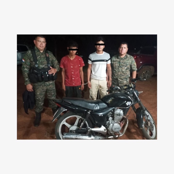 Recuperan moto robada y detienen a los presuntos autores