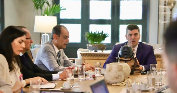 Barchini acusa de "cucarachas" a sus detractores y admite que fue tentado con coimas