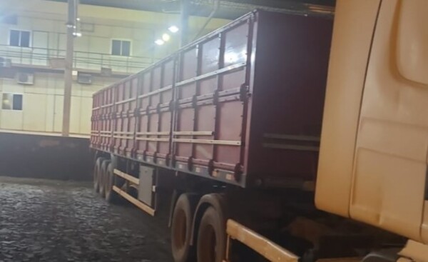 Imputan a camionero que transportaba residuos metálicos