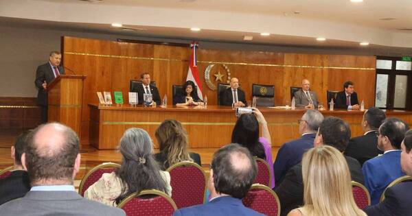 La Nación / Conmemoran el 40° aniversario de creación de la Gaceta Judicial