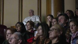 El papa Francisco afirma que Ucrania es un pueblo "que defiende su identidad"