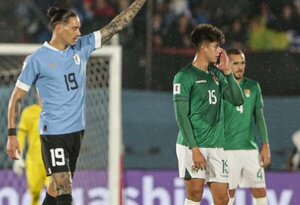Bolivia dejó en claro que no está para hazañas; perdió en su visita a Uruguay por 3-0