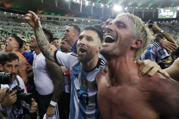 Argentina gana el clásico sudamericano en el Maracaná y deja a Brasil en crisis - Fútbol Internacional - ABC Color