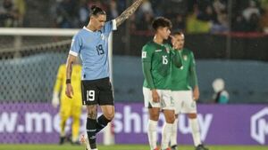Uruguay golea a Bolivia y lo hunde en el sótano de las eliminatorias
